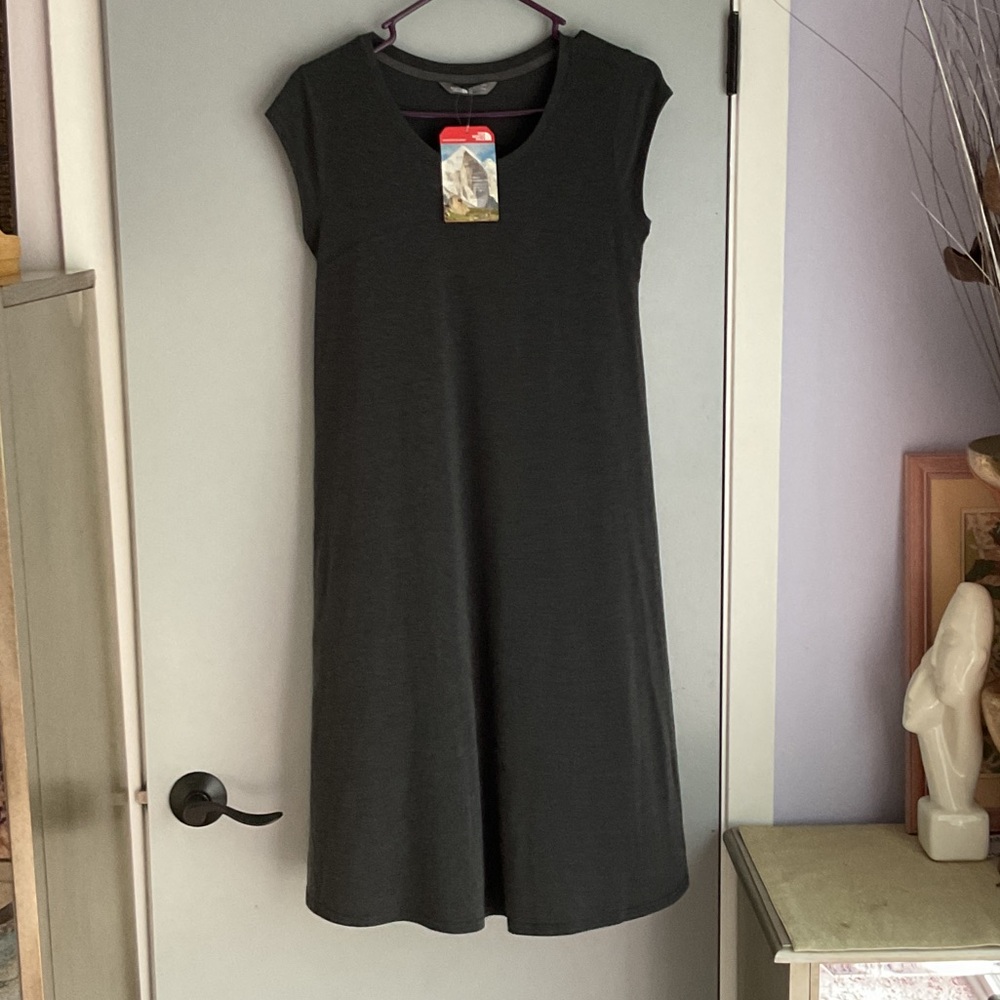 The North Face vita  Charcoal/ black Midi Dress; size S,new